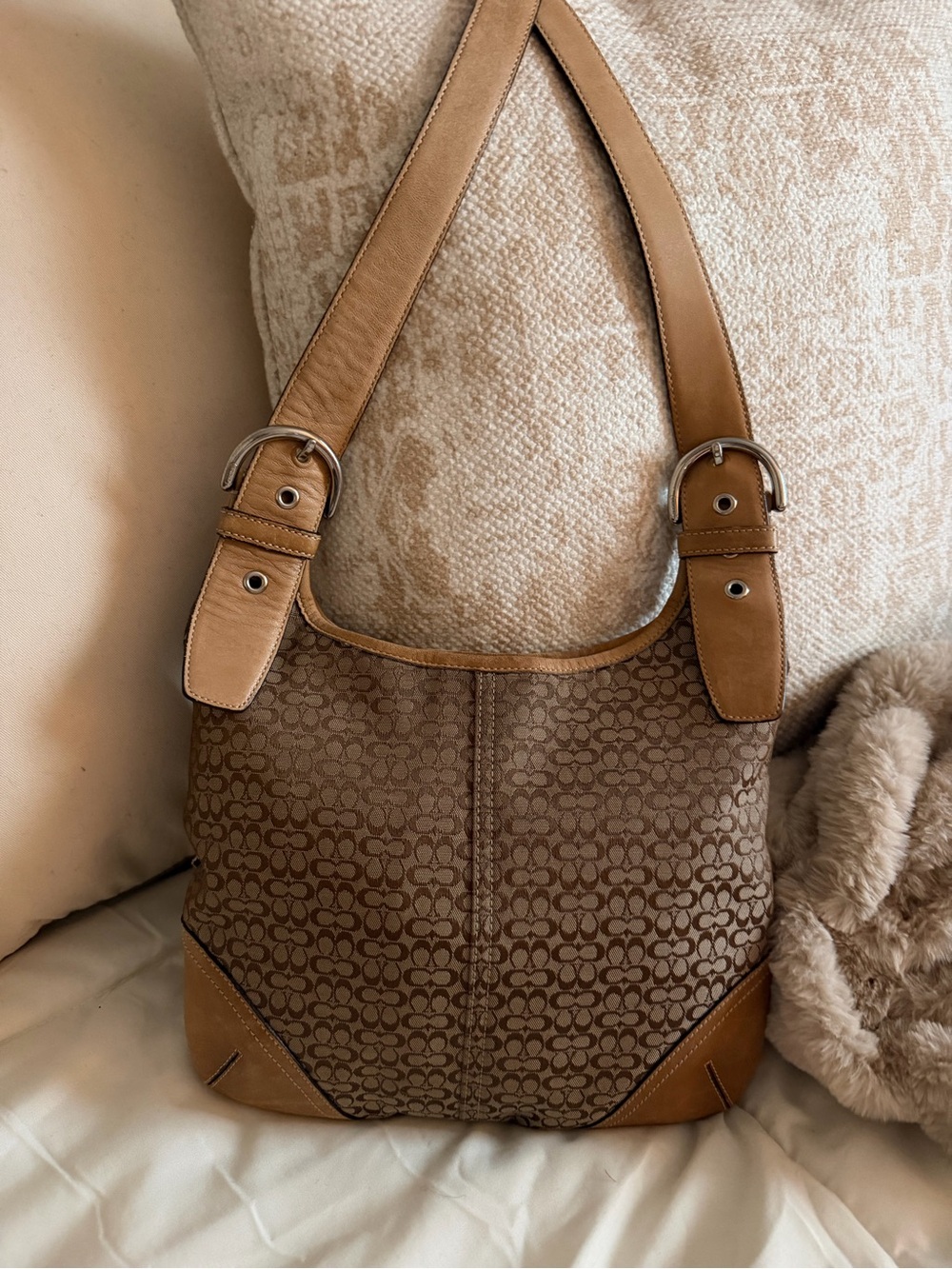 Vintage Coach Signature Crossbody Purse Tan Brown Hobo Handbag 6386
